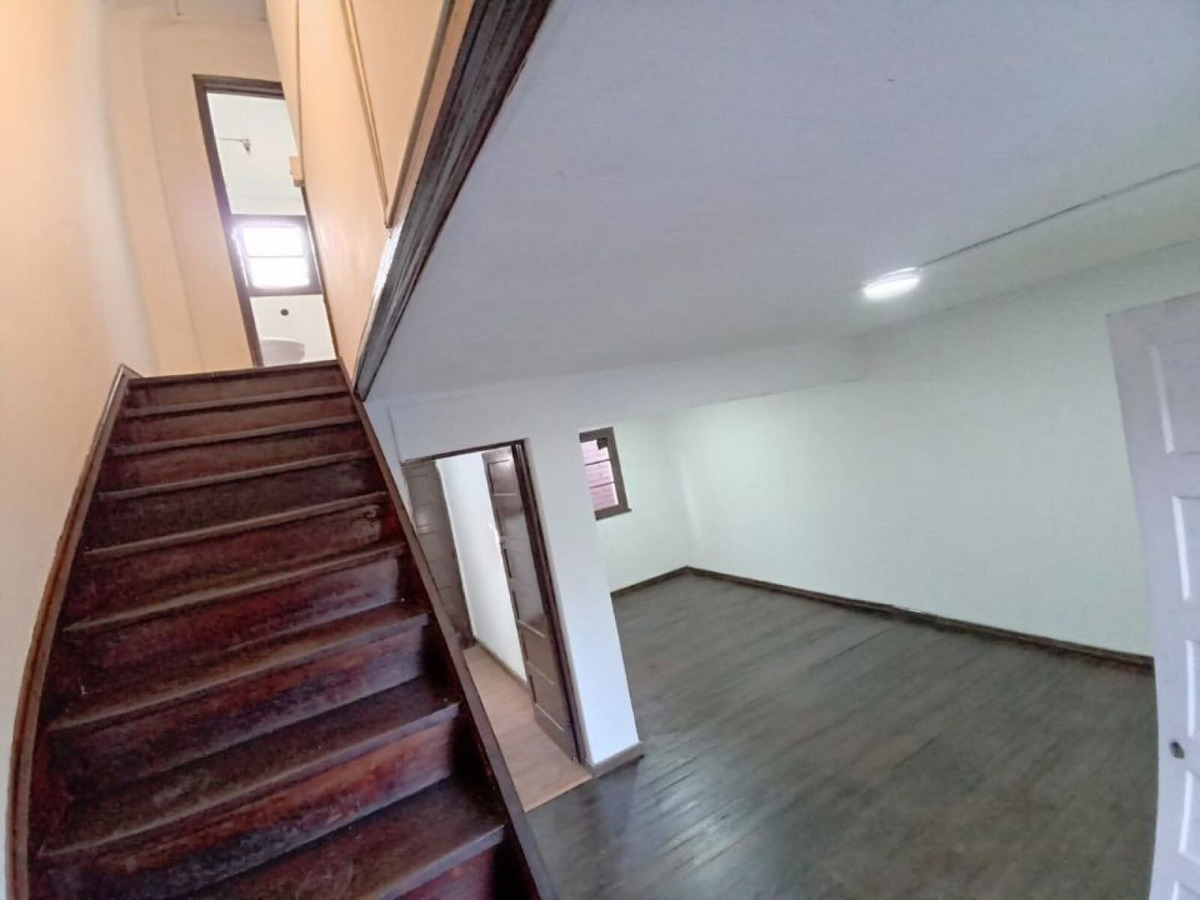 Casa barata en San Joaquín, 4 dormitorios, 150 m² — imagen 3 de 10