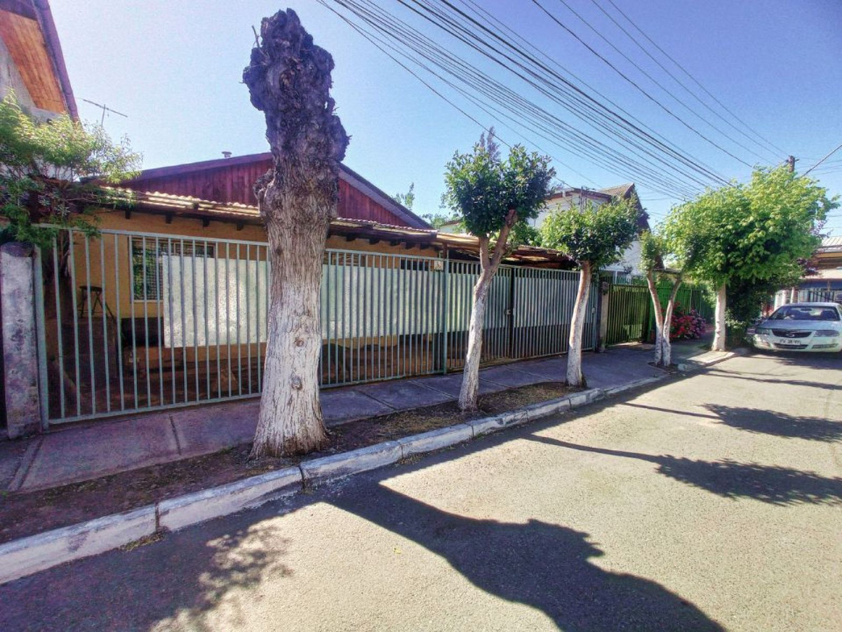 Casa 5 dormitorios en venta en Peñaflor, 5 dormitorios, 200 m² — imagen 3 de 9