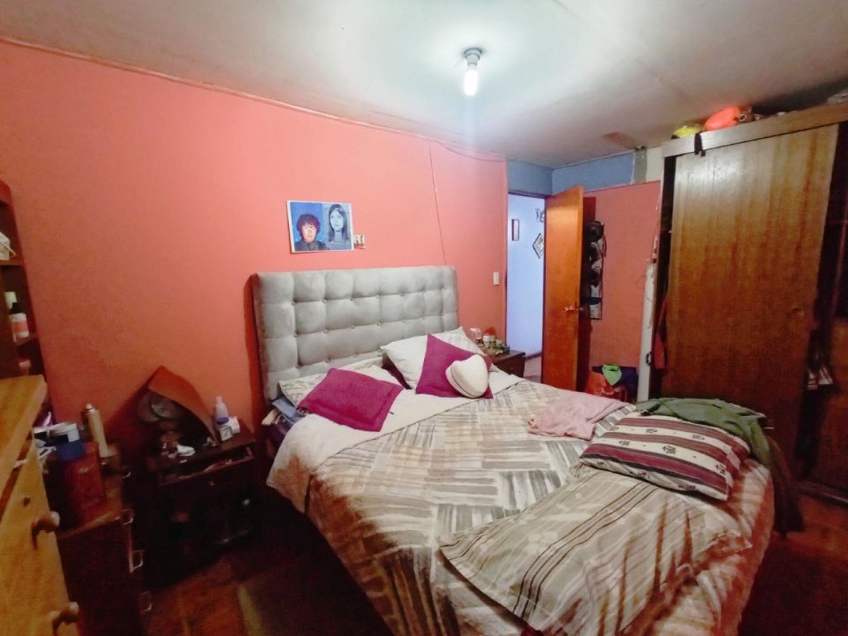 Casa con patio en venta en El Bosque, 3 dormitorios, 310 m² — imagen 4 de 9