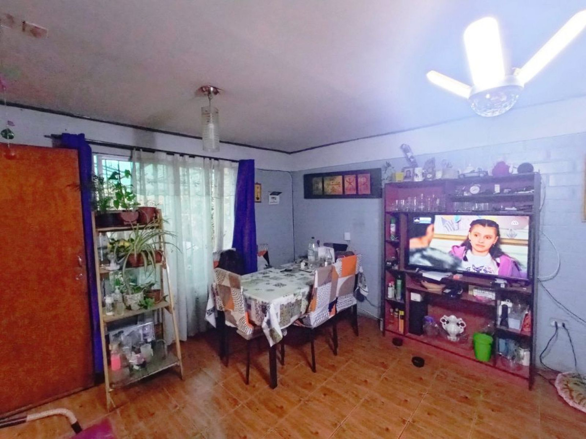 Casa con patio en venta en El Bosque, 3 dormitorios, 310 m² — imagen 5 de 9