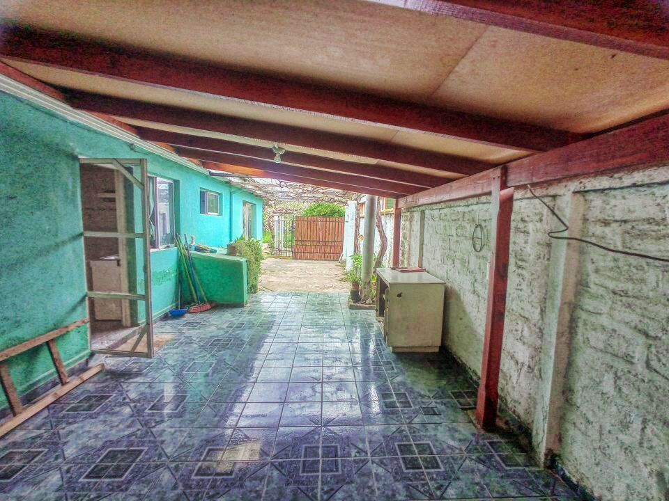 Casa con piscina en venta en Peñaflor, 4 dormitorios, 101 m² — imagen 13 de 17