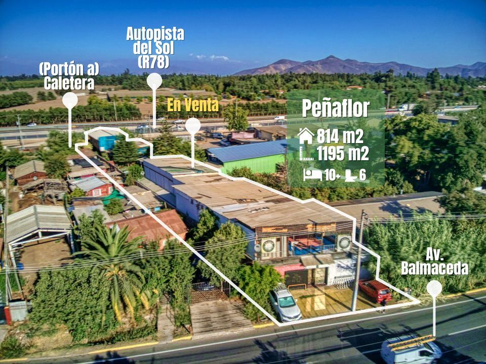Local con piscina en venta en Peñaflor — vista principal